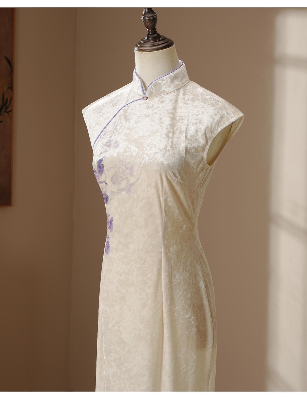 Beige Sleeveless Cheongsam, Chinese Qipao, Purple Floral