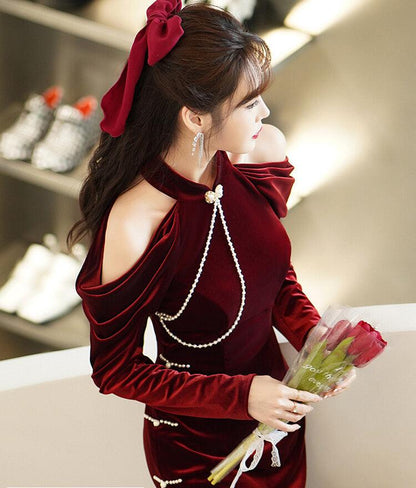 Burgundy Velvet Cheongsam with off shoulder