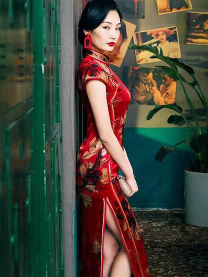 Red Mulberry silk Cheongsam with floral