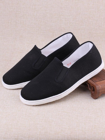 Handmade Beijing fabric shoes with multi-layered cloth soles