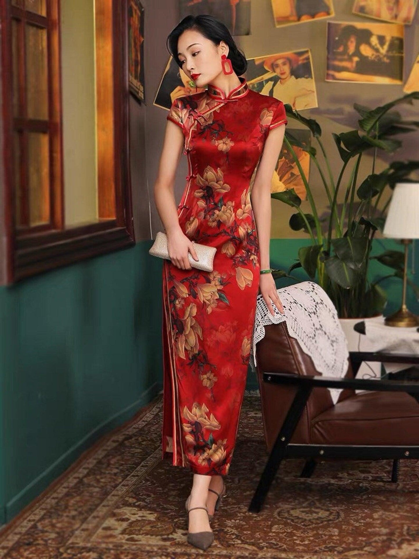 Red Mulberry silk Cheongsam with floral