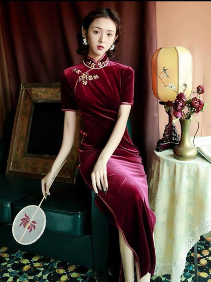 Black/Wine Red Velvet Cheongsam