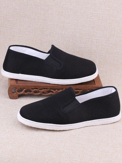 Handmade Beijing fabric shoes with multi-layered cloth soles