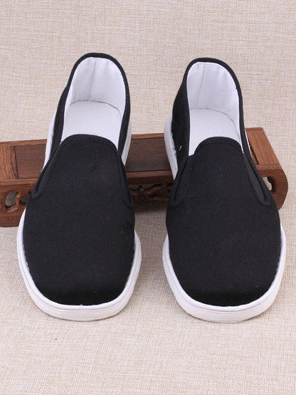 Handmade Beijing fabric shoes with multi-layered cloth soles