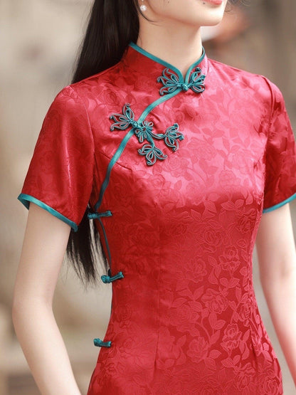 Long Cheongsam Traditional Chinese Qipao with Flower button