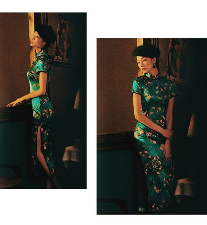 Green Mulberry silk Cheongsam with floral