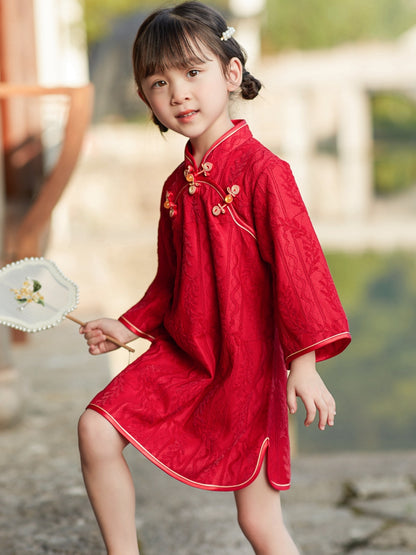 Red Chinese Cheongsam for girl