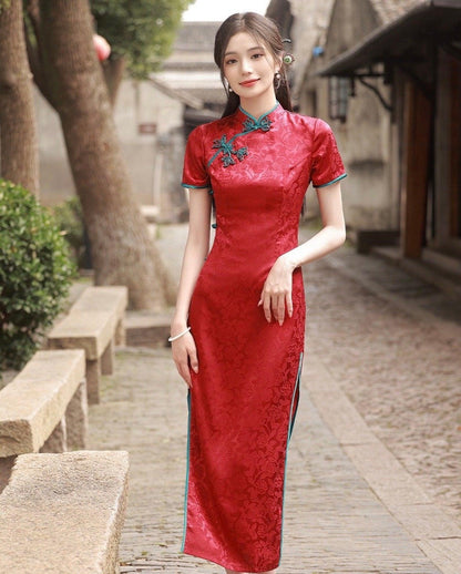 Long Cheongsam Traditional Chinese Qipao with Flower button