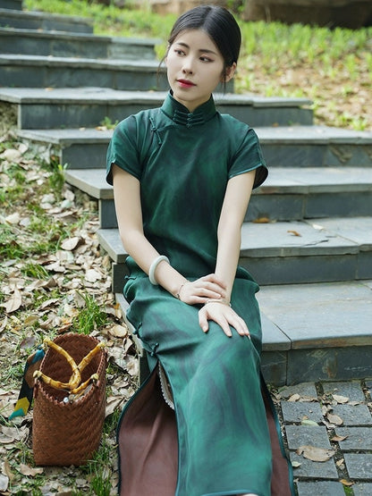 Mulberry Silk Short-sleeved long Cheongsam Qipao Dark Green Traditional Dress