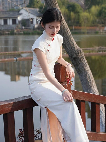 White Cheongsam Traditional Qipao