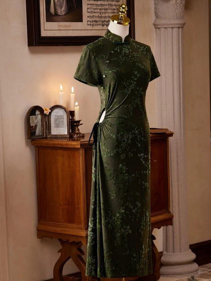 Chinese Cheongsam in Dark Green, Summer Chinese Qipao