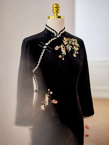 2024 Fall Traditional Chinese Qipao Dress Vintage Cheongsam  Old Shanghai Modern Chipao Embroidered Black Velvet Dress