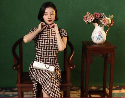 Old Shanghai Style Elegant Simple Long Traditional Qipao for Women