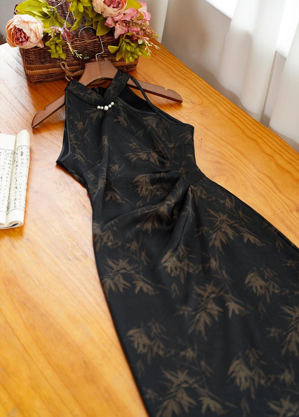 Black Sleeveless Cheongsam, Summer Chinese Qipao, long length Daily Wear Halterneck dress Modern Chinese Dress Bridesmaid dress