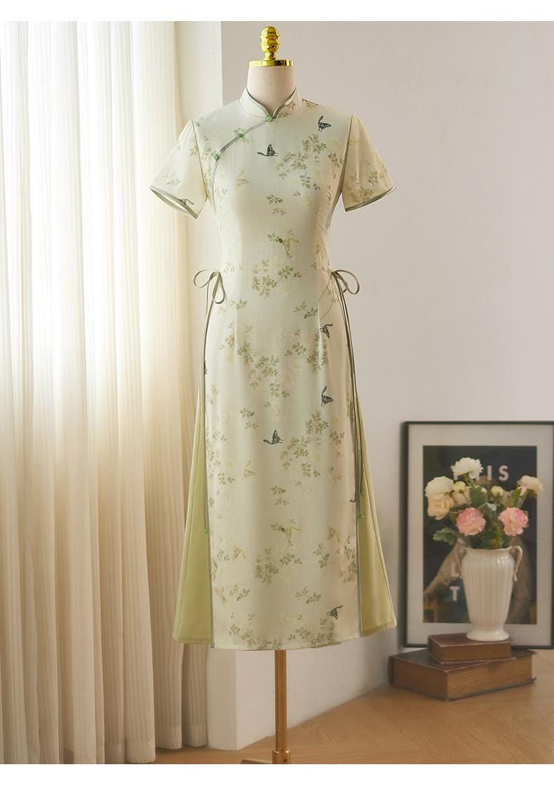 Short Sleeve Qipao, Date Qipao Elegant dress with jade buttons