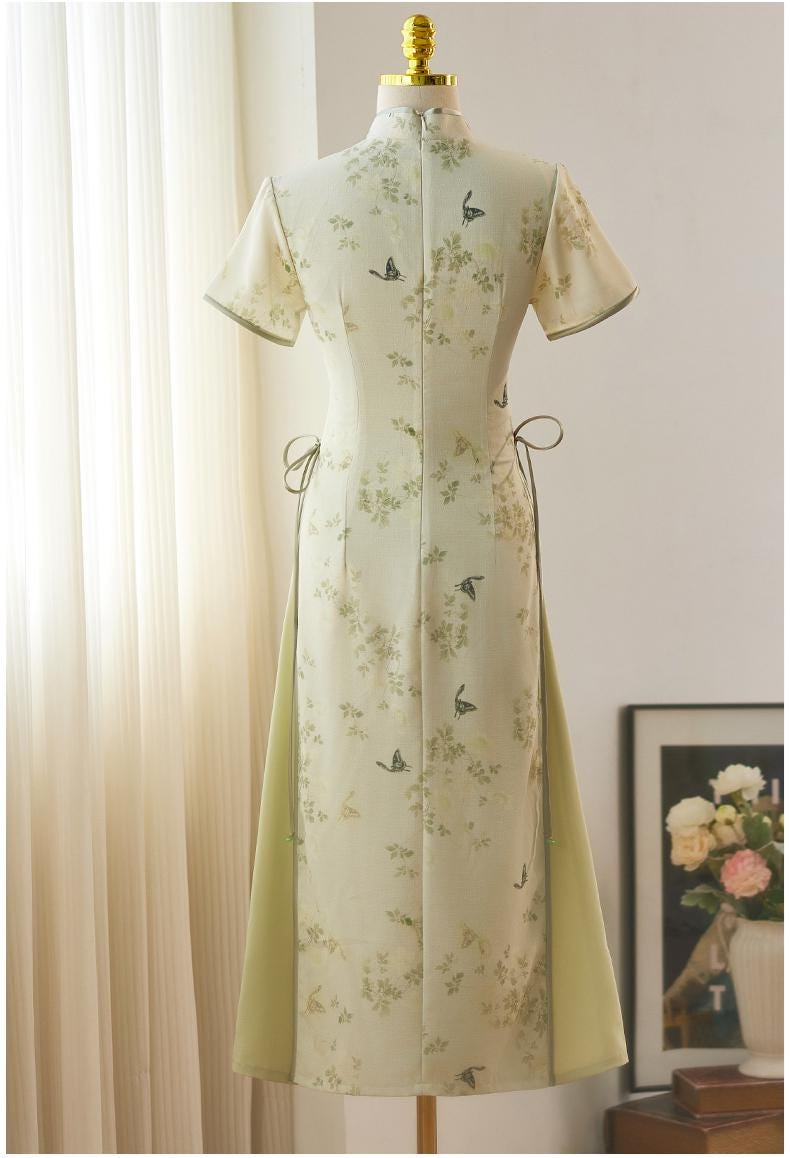 Short Sleeve Qipao, Date Qipao Elegant dress with jade buttons