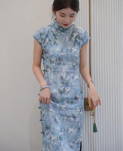 Handmade Buttons Traditional Qipao, Pure Cotton Elegant Chinese Slimming Double Round Collar Light Blue Dress with Feather Pattern