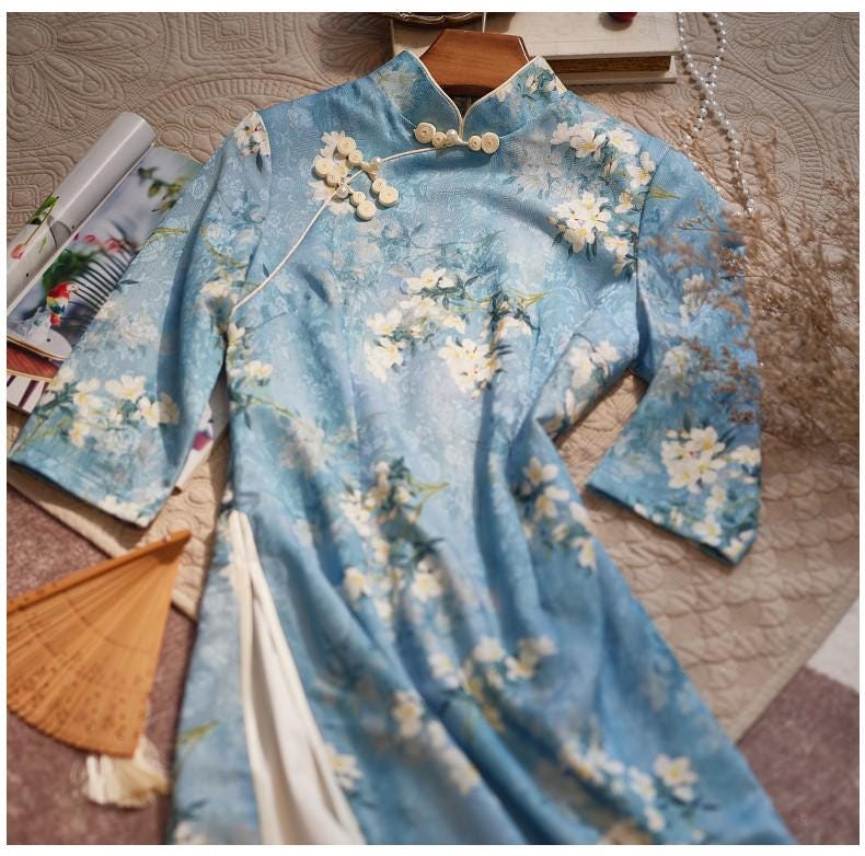 Blue Modern Qipao, Date Qipao Elegant dress with Forg buttons Mandarin collar Aodai Dress Traditional Cheongsam