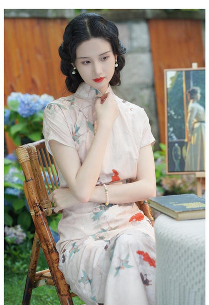 Champagne-Colored Peony Floral Handcrafted Qipao Flat Shoulders and Connected Sleeves