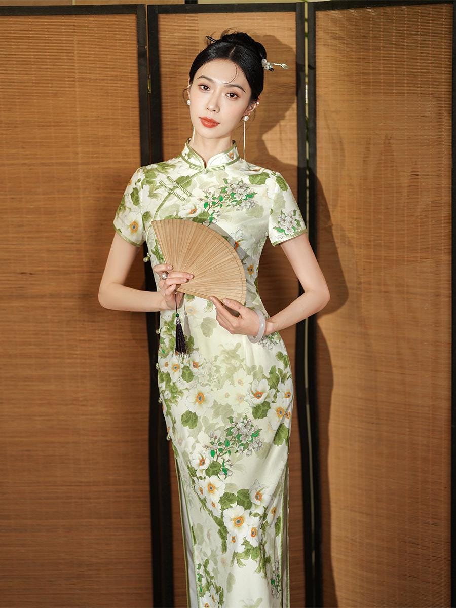 Modern Mulberry Silk Short-sleeved long Cheongsam Green Qipao Traditional Dress Flower Pattern Long Dress Cocktail Party Dress