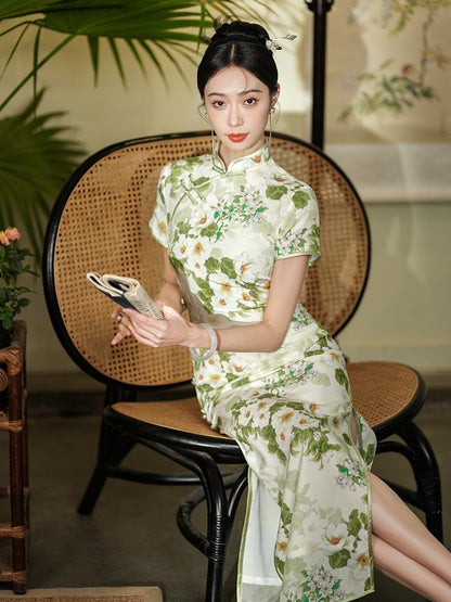 Modern Mulberry Silk Short-sleeved long Cheongsam Green Qipao Traditional Dress Flower Pattern Long Dress Cocktail Party Dress