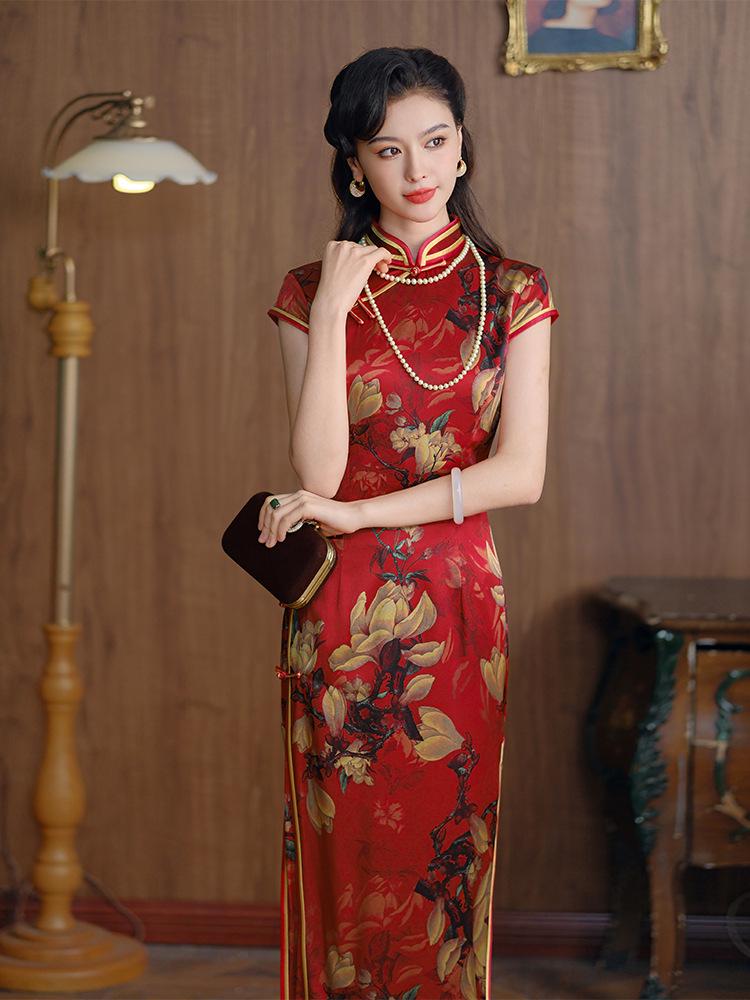 Red Modern Mulberry Silk Short-sleeved long Cheongsam Qipao Traditional Dress Flower Pattern Long Dress Cocktail Party Dress