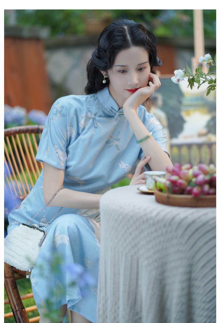 Light Blue Tridational Engagement Cheongsam with Rabbit pattern, One-Piece Prom Dress Modern Chinese Casual Qipao Frog Button Asian Costume