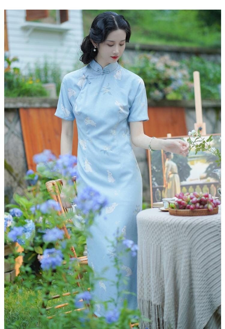 Light Blue Tridational Engagement Cheongsam with Rabbit pattern, One-Piece Prom Dress Modern Chinese Casual Qipao Frog Button Asian Costume