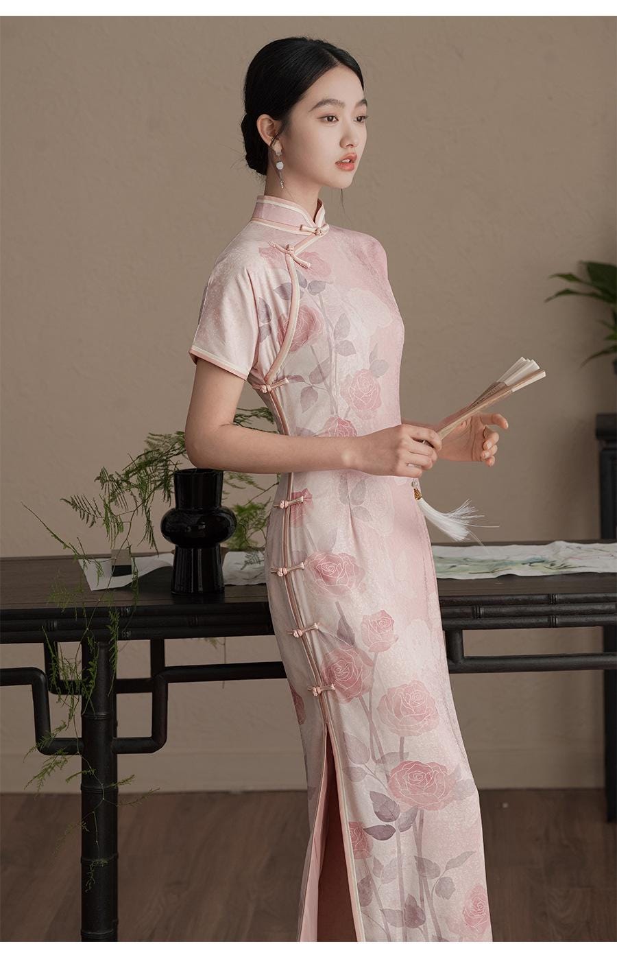 Pink Jacquard Long Cheongsam Modern Chinese Qipao Flower Pattern