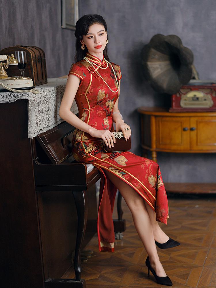 Red Modern Mulberry Silk Short-sleeved long Cheongsam Qipao Traditional Dress Flower Pattern Long Dress Cocktail Party Dress