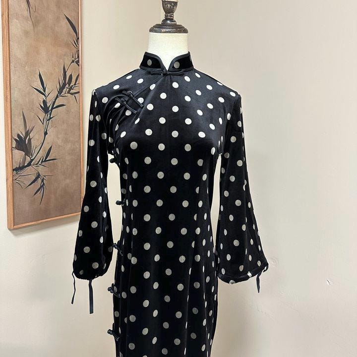 Velvet Polka Dot Qipao with Big Sleeves Hong Kong Style Daily Wear Chinese Cheongsam Traditional Chipao Dress Long dress Prom dress