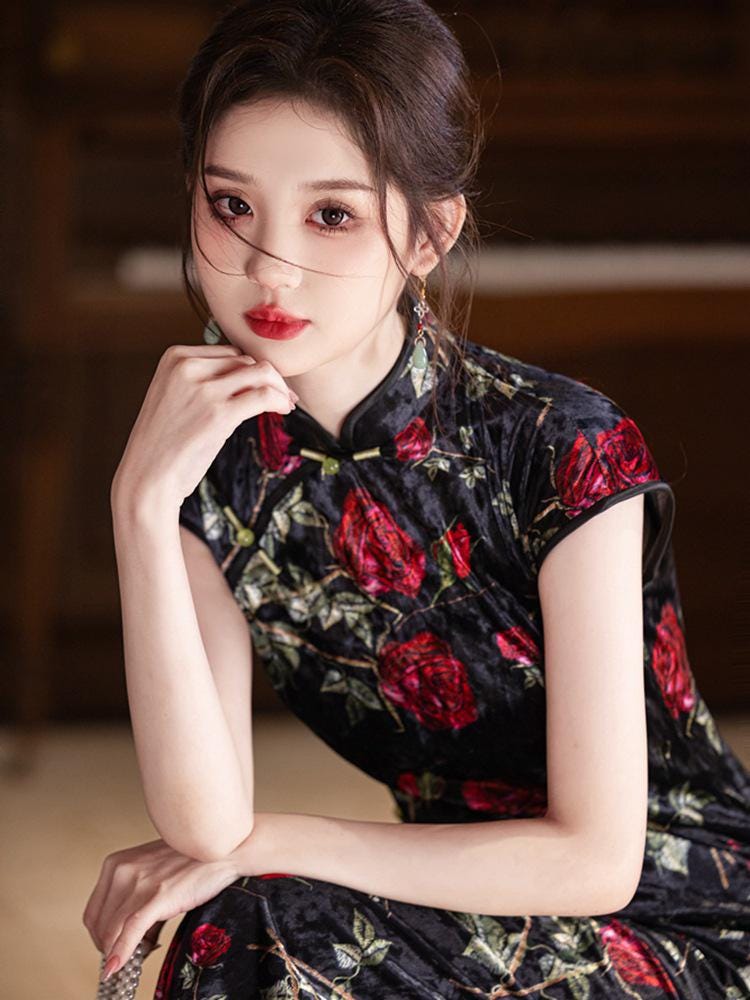 Rose Pattern Black Sleeveless Cheongsam, Modern Chinese Qipao, Floral Pattern Daily Wear Dress