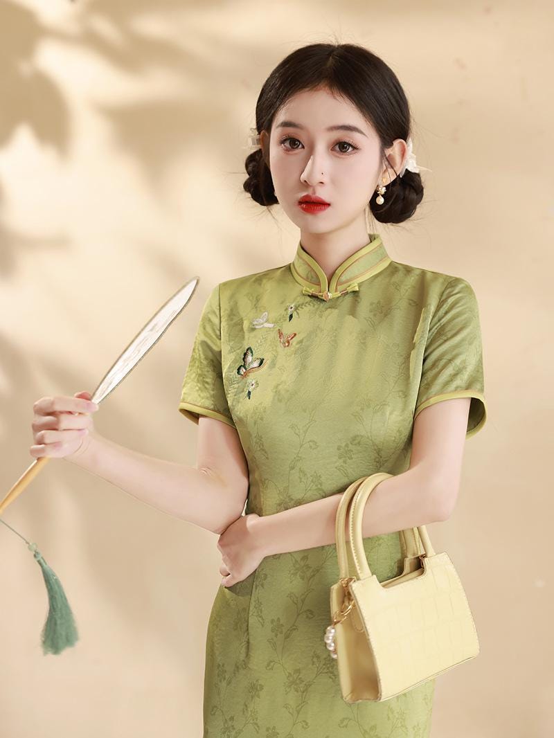 Green Silk-like Long Cheongsam Modern Chinese Qipao