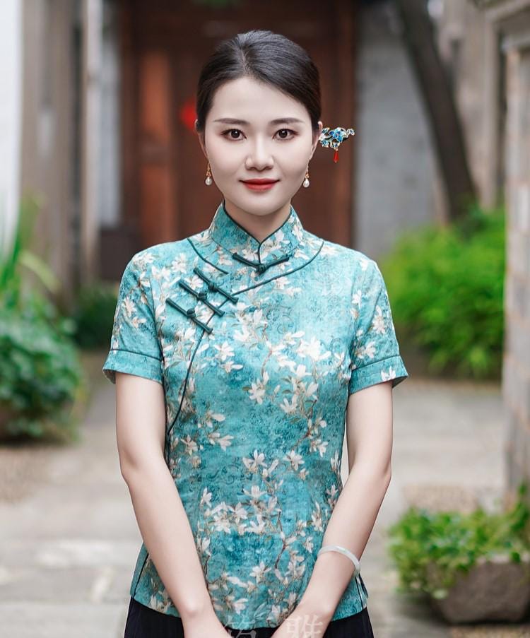 Traditional Chinese Style Shirt for Women, Vintage Versatile Top, Everyday Wear Blue Qipao Top Frog Button Blouse